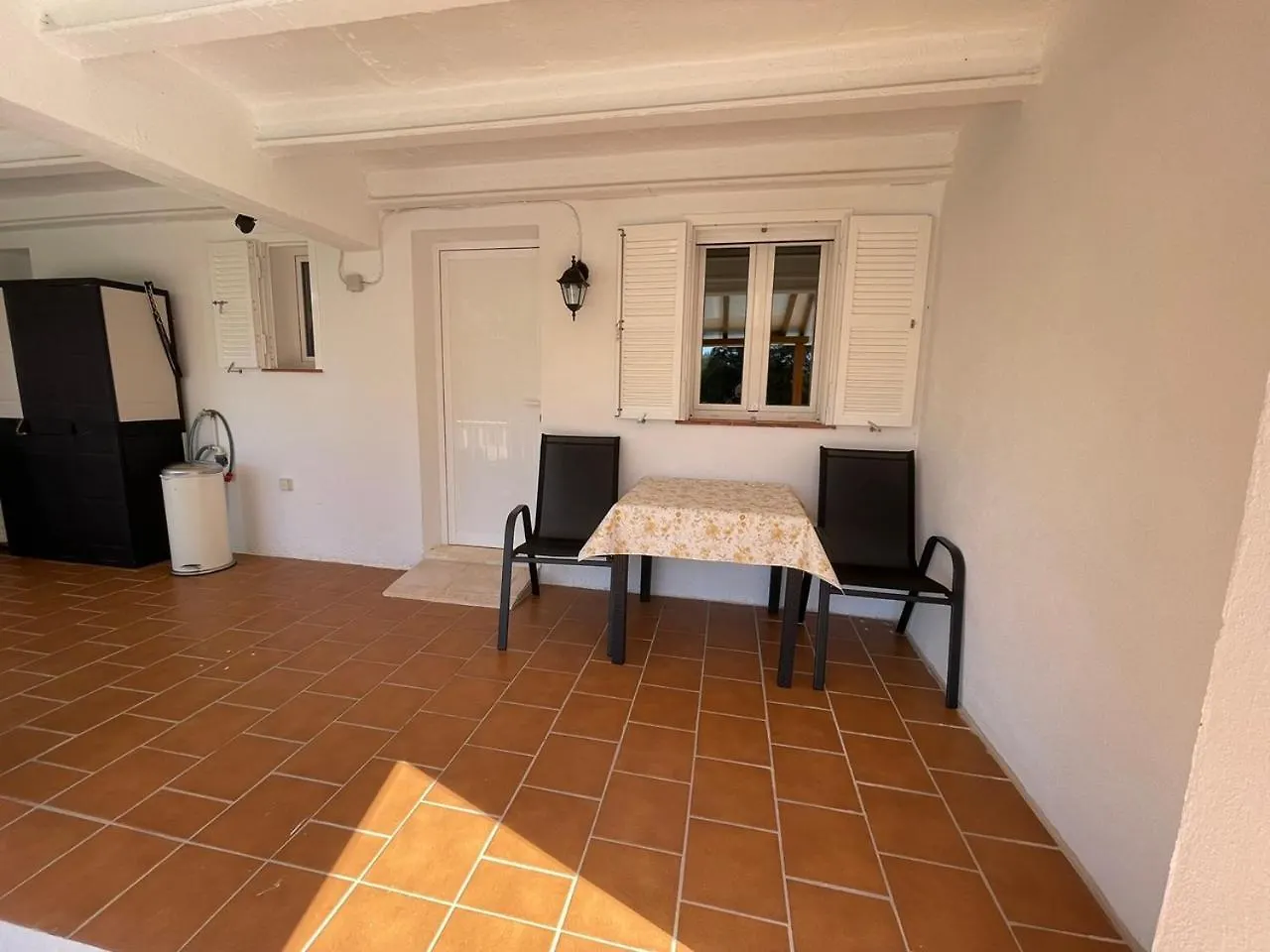 Wunderschoenes Kleines Apartment Fuer 2 Personen Mit Idylischen Blick Ins Gruene Cala Galdana  Ισπανία